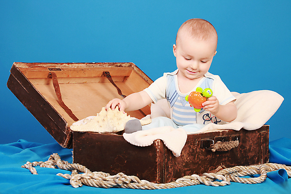 포토 JPG 해외이미지 1 옷 행복 얼굴 어린이 바다 백그라운드 장난 놀이 한명 미소 사람 정장 소년 파란색 기쁨 흰색 아기 달콤 작음 선원 부드러움 궤 돌봄 천진난만 해외202004 해외포토 남자 감정 컬러 컨셉 모션 표정 신체부위 감각 맛 크기 파일형식 이미지허브