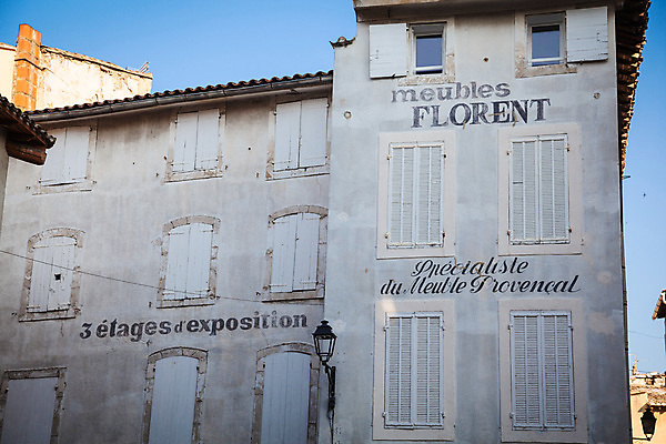 포토 JPG 해외이미지 벽 여행 창문 거리 사람없음 야외 건물 강 마을 프랑스 도시 중세 타운 프랑스어 로스앤젤레스 옛날 프로방스 해외202004 해외포토 문자 건축물 유럽 미국 역사 파일형식 이미지허브