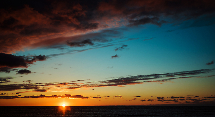 포토 JPG 해외이미지 나무 구름 디자인 바다 여행 백그라운드 오렌지 자연 하늘 아침 날씨 추상 휴가 미술 풍경 사람없음 야외 빨간색 물 여름 파란색 빛 컬러풀 햇빛 태양 반사 노란색 일출 맑음 황혼 일몰 봄 새벽 저녁 질감 천국 수평선 해외202004 해외포토 주간 자연요소 식물 계절 컬러 무늬 과일 문화예술 노을 야간 생태계 파일형식 이미지허브