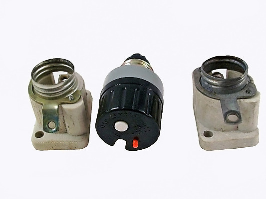 포토 JPG 해외이미지 백그라운드 사람없음 빛 흰색 실 자동 해외202004 해외포토 컬러 파일형식 이미지허브