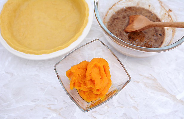 포토 JPG 해외이미지 전통 음식 호박 휴가 디저트 요리 사람없음 달콤 굽기 미국문화 추수감사절 푸딩 핸드메이드 해외202004 해외포토 기독교 채소 맛 구이 서양문화 파일형식 이미지허브