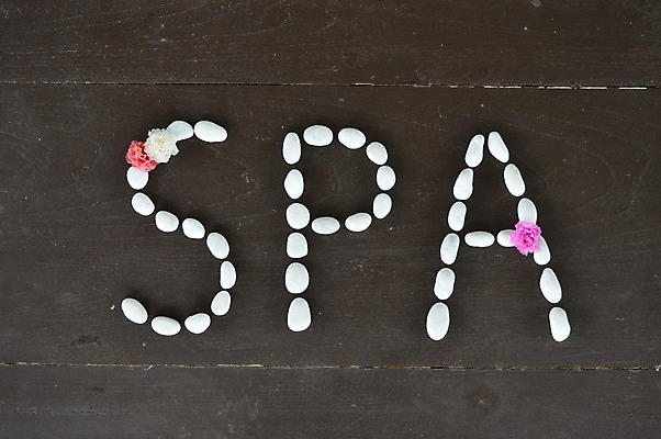 포토 JPG 해외이미지 꽃 휴식 건강 사람없음 단어 스파 조약돌 기록 편지 해외202004 해외포토 식물 문자 컨셉 돌_바위 파일형식 이미지허브