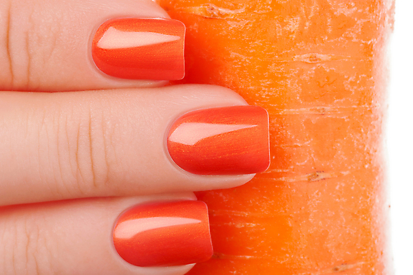 포토 JPG 해외이미지 손 채소 손가락 미술 이벤트 사람없음 빛 유행 페인트 화장품 당근 덮개 손톱 돌봄 위생관리 아크릴 스타일 해외202004 해외포토 모션 재질 문화예술 뿌리채소 관리 신체부위 뷰티 뚜껑 파일형식 이미지허브