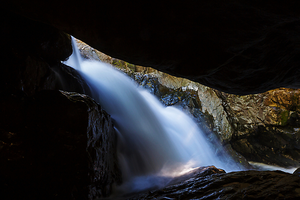 포토 JPG 해외이미지 나무 공원 여행 캐나다 아침 산 풍경 사람없음 물 골짜기 미국 폭포 젖음 안개 가을 개울 황무지 숲 북쪽 밴프 전국 해외202004 해외포토 주간 자연요소 식물 계절 공공시설 북아메리카 자연 날씨 강 방향 파일형식 이미지허브