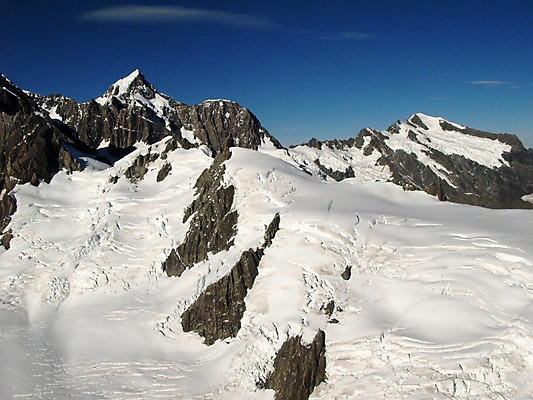 포토 JPG 해외이미지 여행 자연 조류 하늘 스키 새로움 산 함께함 풍경 사람없음 야외 파란색 세계 환경 흰색 황무지 재산 보호 정상 땅 빙하 알프스 뉴질랜드 지역 멀리 남쪽 내추럴 울퉁불퉁 웅장함 절정 눈내림 해외202004 해외포토 동물 유럽 컬러 컨셉 겨울스포츠 눈_날씨 금융 오세아니아 방향 생태계 파일형식 이미지허브