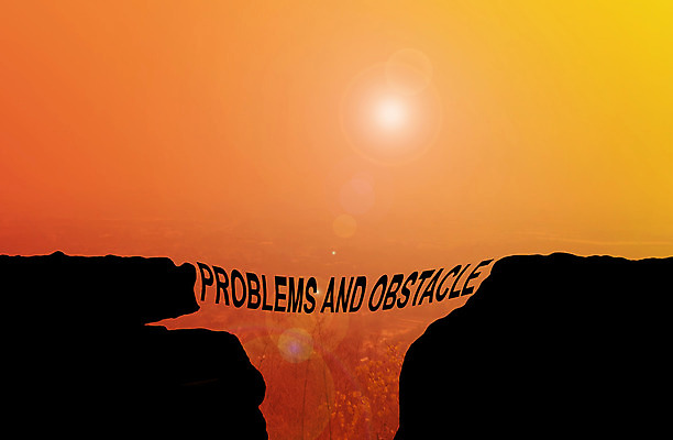 포토 JPG 해외이미지 실루엣 백그라운드 십자가 성공 사람없음 점프 도시 바 정상 소프트포커스 장애물 문제 통과 산악지대 골 해외202004 해외포토 컨셉 모션 산 촬영기법 파일형식 이미지허브