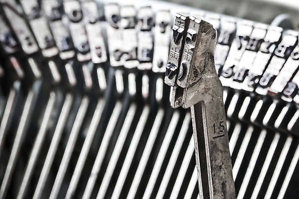 포토 JPG 해외이미지 아이콘 디자인 알파벳 2 텍스트 통신 열쇠 사람 사람없음 가로 사무실 우주 금속 검은색 웹 기계 장비 금지 수확 골동품 흰색 시골 키보드 기록 바 원형 클래식 닫기 편지 심볼 향수 복고 페이지 타자기 타입 구식 옛날 회복 해외202004 해외포토 도형 영어 컬러 컨셉 농업 인터넷 비즈니스 모션 재질 화장품 파일형식 이미지허브