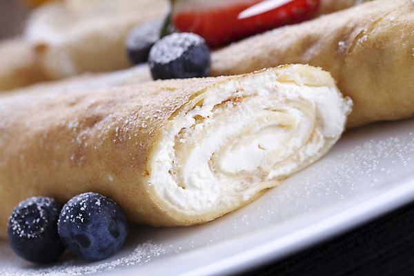 포토 JPG 해외이미지 접시 유럽 음식 딸기 아침 디저트 치즈 사람없음 케이크 초콜릿 저녁식사 신선 뜨거움 황금 달콤 아침식사 굽기 가득함 크림 광택 블랙베리 팬케이크 점심식사 핸드메이드 해외202004 해외포토 주간 식기 나라 과일 유제품 식사 맛 구이 파일형식 이미지허브