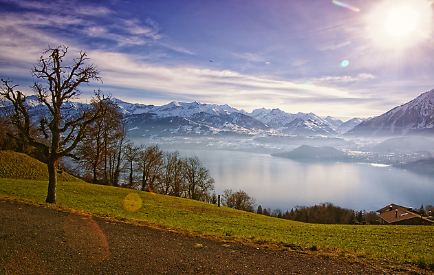 포토 JPG 해외이미지 구름 호수 겨울 하늘 휴가 불꽃 산 사람없음 물 파란색 햇빛 태양 반사 흰색 스위스 알프스 산악지대 베른 절정 해외202004 해외포토 자연요소 계절 유럽 컬러 불 파일형식 이미지허브