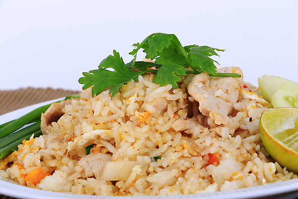 포토 JPG 해외이미지 그릇 접시 음식 다이어트 채소 태국 밥 양파 오이 새우 건강 돼지고기 요리 동양인 사람없음 식당 계란 식사 저녁식사 치킨 중국 당근 튀김 게 흰색 최고 고명 막대기 맛 완두콩 방콕 햄 레시피 후추 동쪽 길거리음식 대두 섞기 인기 스타일 해외202004 해외포토 식기 아시아 컬러 컨셉 콩 뿌리채소 육류 갑각류 인종 상점 알 방향 향신료 닭고기요리 파일형식 이미지허브