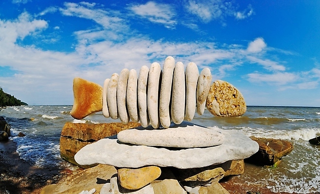 포토 JPG 해외이미지 선 모래 바다 컨셉 자연 하늘 성공 휴식 창조 사람없음 야외 파란색 햇빛 쌓기 화목 침묵 조약돌 신선 배열 명상 심플 질서 평형 완전 해외202004 해외포토 컬러 모션 태양 수영 소리 돌_바위 예절 생태계 파일형식 이미지허브