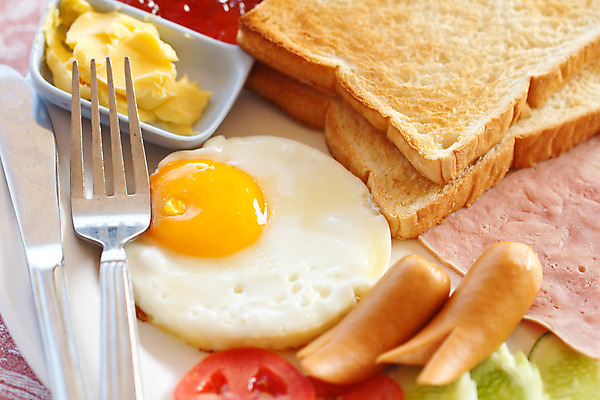 포토 JPG 해외이미지 접시 커피 음식 빵 조각 백그라운드 토마토 채소 아침 오이 샌드위치 육류 돼지고기 요리 사람없음 빨간색 노란색 식당 계란 식사 튀김 흰색 바 맛 아침식사 굽기 배고픔 오브젝트 햄 서빙 토스트 베이컨 노른자 프랑스어 점심식사 절임 짠맛 해외202004 해외포토 주간 문자 식기 음료 컬러 컨셉 식재료 상점 알 구이 파일형식 자연요소 이미지허브