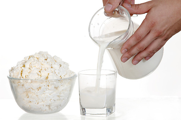 포토 JPG 해외이미지 모양 손 문화 음료 음식 백그라운드 재료 자연 유리 탁자 치즈 건강 사람 사람없음 컵 식사 저녁식사 거품 우유 흰색 신선 액체 그룹 사발 붓기 아침식사 냄비 상품 먹기 크림 상쾌 시골집 요거트 점심식사 단백질 칼슘 해외202004 해외포토 식기 감정 컬러 가구 모션 재질 유제품 주택 신체부위 사기그릇 솥 생태계 영양소 파일형식 이미지허브