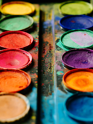 포토 JPG 해외이미지 교육 백그라운드 오렌지 학교 수채화 쟁반 미술 취미 사람없음 빨간색 초록색 파란색 세트 컬러풀 갈색 노란색 보라색 페인트 활발 공구 원형 팔레트 제비꽃 예술가 화가 강렬 옛날 중고 해외202004 해외포토 도형 직업 꽃 컬러 컨셉 과일 문화예술 도구 파일형식 이미지허브