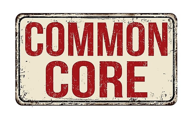 EPS 해외이미지 학생 접시 디자인 교육 포스터 컨셉 일러스트 학교 성공 간판 타이포그라피 그래픽 장식 금속 방 수확 골동품 판넬 신용카드 발표 가르침 메시지 심볼 향수 사인 복고 성적 평가 일반 구식 규격 명패 옛날 표준 핵심 해외202004 해외일러스트 문자 식기 농업 재질 금융 화장품 파일형식 벡터이미지허브 