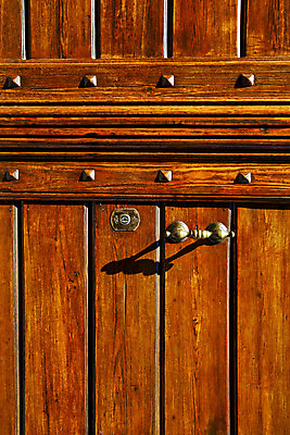 포토 JPG 해외이미지 접시 꽃 유럽 벽 조각 여행 백그라운드 십자가 잎 패턴 곡선 건축양식 부분 추상 휴가 주택 자물쇠 손잡이 그림자 안전 사람없음 목재 문 금속 검은색 이탈리아 못 구멍 닫기 철 부식 질감 잠금 시트 단계 정맥 천연기념물 놋쇠 옛날 절개 철강 해외202004 해외포토 나무 식물 식기 건축 나라 선 컬러 무늬 재료 모션 재질 건물 공구 보안 혈관 파일형식 이미지허브