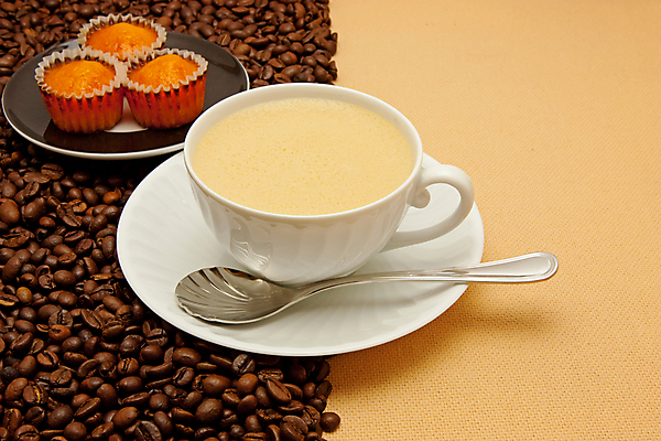 포토 JPG 해외이미지 커피 음료 재료 콩 씨앗 사람없음 컵 가로 갈색 쌓기 어둠 침묵 거품 튀김 흰색 닫기 낟알 굽기 컵받침 에스프레소 흙더미 카페인 해외202004 해외포토 식물 식기 음식 컬러 모션 곡류 소리 흙 구이 받침대 파일형식 더미 이미지허브