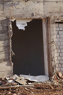 포토 JPG 해외이미지 벽 벽돌 주택 독일 사람없음 건물 파편 폐허 콘크리트 파멸 해외202004 해외포토 건축물 유럽 컨셉 파일형식 소멸 이미지허브