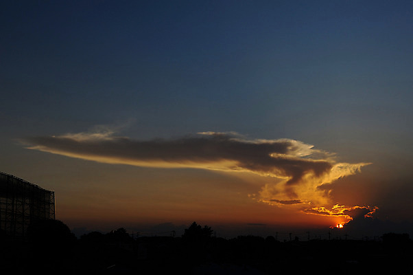 포토 JPG 주간 구름 하늘 사람없음 야외 노을 국내포토 자연요소 파일형식