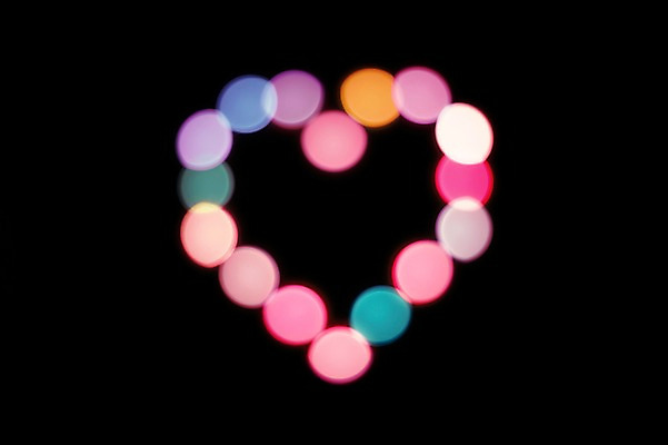 포토 JPG 배경화면 백그라운드 조명 사람없음 빛 하트 소프트포커스 신비 보케 흐림 국내포토 모양 컨셉 날씨 촬영기법 파일형식