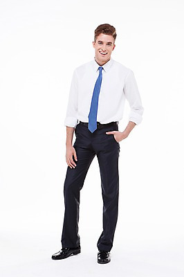 포토 JPG 스튜디오촬영 전신 서양인 외국인 백인 해외기획촬영 라이프스타일 남자 2013년태국 비즈니스 모션 실내 한명 서기 웃음 사람 정장 20대 성인 앞모습 비즈니스라이프 비즈니스맨 주머니손 남자만 남자한명만 성인남자만 청년만 청년남자만 청년남자한명만 성인한명만 성인남자한명만 성인만 국내포토 1 옷 뷰포인트 표정 인종 청년 내부 생활 직장인 파일형식