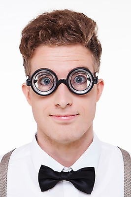 포토 JPG 스튜디오촬영 서양인 외국인 백인 해외기획촬영 남자 안경 2013년태국 나비넥타이 실내 표정 한명 사람 상반신 20대 성인 라이프 앞모습 남자만 남자한명만 성인남자만 청년만 청년남자만 청년남자한명만 성인한명만 성인남자한명만 성인만 안경낌 국내포토 1 잡화 뷰포인트 넥타이 인종 청년 내부 생활 파일형식