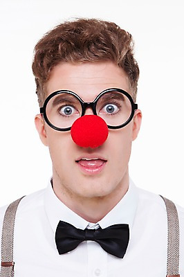 포토 JPG 스튜디오촬영 서양인 외국인 백인 해외기획촬영 남자 안경 2013년태국 나비넥타이 실내 표정 한명 사람 상반신 20대 성인 라이프 앞모습 놀람 피에로 빨간코 멜빵 남자만 남자한명만 성인남자만 청년만 청년남자만 청년남자한명만 성인한명만 성인남자한명만 성인만 안경낌 국내포토 1 잡화 감정 뷰포인트 넥타이 인종 청년 내부 생활 파일형식