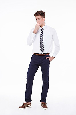 포토 JPG 스튜디오촬영 전신 서양인 외국인 백인 해외기획촬영 남자 2013년태국 비즈니스 모션 실내 한명 서기 사람 손짓 20대 성인 앞모습 캐주얼 비즈니스맨 불안 주머니손 남자만 남자한명만 성인남자만 청년만 청년남자만 청년남자한명만 성인한명만 성인남자한명만 성인만 물어뜯기 뜯기 국내포토 1 옷 감정 뷰포인트 인종 청년 내부 직장인 파일형식