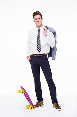 포토 JPG 스튜디오촬영 전신 서양인 외국인 백인 해외기획촬영 남자 2013년태국 비즈니스 모션 실내 한명 서기 웃음 들기 사람 20대 성인 앞모습 캐주얼 재킷 스케이트보드 비즈니스맨 남자만 남자한명만 성인남자만 청년만 청년남자만 청년남자한명만 성인한명만 성인남자한명만 성인만 국내포토 1 옷 뷰포인트 표정 인종 청년 내부 외투 보드_스포츠 직장인 파일형식