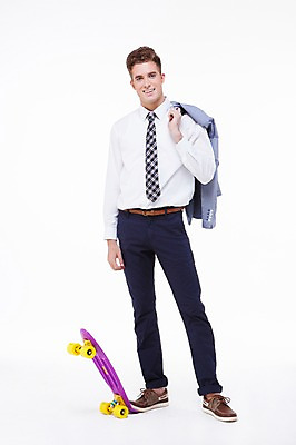 포토 JPG 스튜디오촬영 전신 서양인 외국인 백인 해외기획촬영 남자 2013년태국 비즈니스 모션 실내 한명 서기 웃음 들기 사람 20대 성인 앞모습 캐주얼 재킷 스케이트보드 비즈니스맨 남자만 남자한명만 성인남자만 청년만 청년남자만 청년남자한명만 성인한명만 성인남자한명만 성인만 국내포토 1 옷 뷰포인트 표정 인종 청년 내부 외투 보드_스포츠 직장인 파일형식