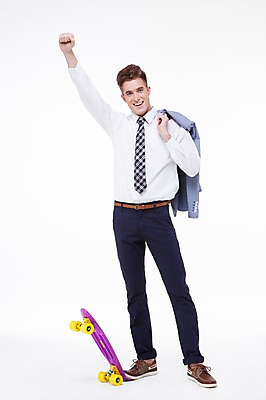 포토 JPG 스튜디오촬영 전신 서양인 외국인 백인 해외기획촬영 남자 2013년태국 비즈니스 모션 실내 한명 서기 웃음 들기 사람 손짓 20대 성인 앞모습 캐주얼 손들기 주먹 재킷 스케이트보드 비즈니스맨 남자만 남자한명만 성인남자만 청년만 청년남자만 청년남자한명만 성인한명만 성인남자한명만 성인만 국내포토 1 옷 뷰포인트 표정 인종 청년 내부 외투 보드_스포츠 직장인 파일형식