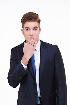 포토 JPG 스튜디오촬영 서양인 외국인 백인 해외기획촬영 라이프스타일 남자 2013년태국 비즈니스 모션 실내 한명 사람 정장 손짓 상반신 20대 성인 앞모습 비즈니스라이프 놀람 비즈니스맨 입가림 남자만 남자한명만 성인남자만 청년만 청년남자만 청년남자한명만 성인한명만 성인남자한명만 성인만 국내포토 1 옷 감정 뷰포인트 표정 인종 청년 내부 생활 가림 직장인 파일형식