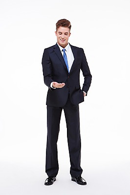 포토 JPG 스튜디오촬영 전신 서양인 외국인 백인 해외기획촬영 라이프스타일 응시 남자 2013년태국 비즈니스 모션 실내 한명 서기 웃음 들기 사람 정장 손짓 20대 성인 앞모습 비즈니스라이프 비즈니스맨 남자만 남자한명만 성인남자만 청년만 청년남자만 청년남자한명만 성인한명만 성인남자한명만 성인만 국내포토 1 시선 옷 뷰포인트 표정 인종 청년 내부 생활 직장인 파일형식