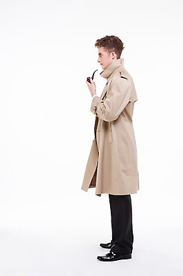 포토 JPG 스튜디오촬영 전신 서양인 외국인 백인 해외기획촬영 남자 2013년태국 모션 담배 실내 한명 서기 들기 사람 20대 성인 옆모습 트렌치코트 탐정 남자만 남자한명만 성인남자만 청년만 청년남자만 청년남자한명만 성인한명만 성인남자한명만 성인만 국내포토 1 뷰포인트 인종 청년 내부 코트 파일형식