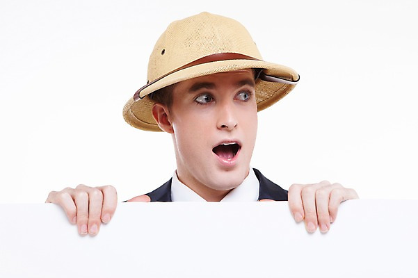 포토 JPG 스튜디오촬영 서양인 외국인 백인 해외기획촬영 모자 손 남자 2013년태국 모션 실내 표정 한명 사람 손짓 상반신 20대 성인 앞모습 신체부위 놀람 모험가 청년만 성인한명만 성인만 국내포토 1 잡화 감정 뷰포인트 인종 청년 내부 파일형식