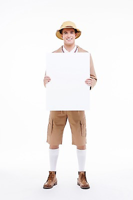 포토 JPG 스튜디오촬영 전신 서양인 외국인 백인 해외기획촬영 모자 남자 2013년태국 모션 안내 프레임 실내 한명 서기 웃음 들기 사람 20대 성인 앞모습 모험가 알림 남자만 남자한명만 성인남자만 청년만 청년남자만 청년남자한명만 성인한명만 성인남자한명만 성인만 국내포토 1 잡화 뷰포인트 표정 인종 청년 내부 파일형식