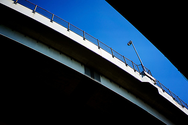 포토 JPG 주간 해외풍경 해외 건축물 도로 로우앵글 가로등 사람없음 야외 일본 다리 고속도로 도쿄 가교 국내포토 자연요소 공공시설 건축 아시아 길 뷰포인트 교통시설 풍경 파일형식