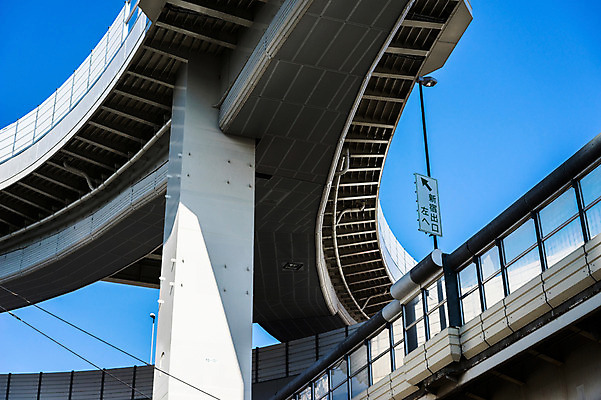 포토 JPG 주간 해외풍경 해외 건축물 도로 로우앵글 가로등 풍경 사람없음 야외 일본 다리 도시 고속도로 도쿄 가교 국내포토 자연요소 공공시설 건축 아시아 길 뷰포인트 교통시설 파일형식