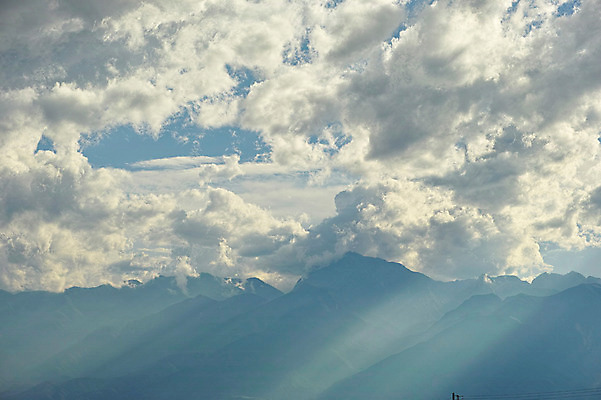 포토 JPG 주간 구름 하늘 산 사람없음 야외 햇빛 국내포토 자연요소 태양 파일형식