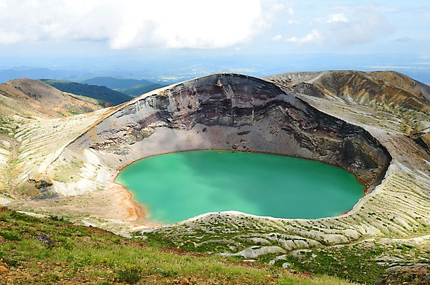 포토 JPG 주간 구름 호수 자연 하늘 산 풍경 사람없음 야외 화산 화구호 국내포토 자연요소 생태계 파일형식