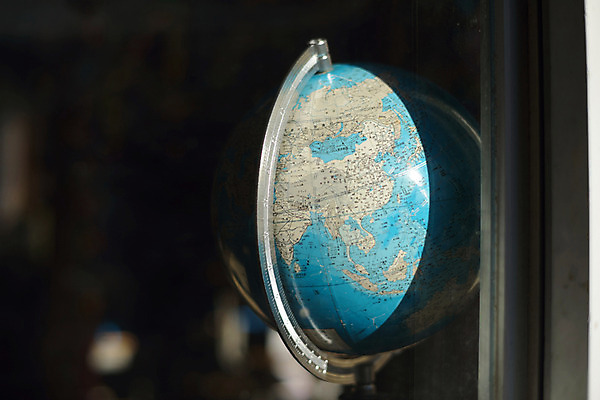 포토 JPG 주간 사람없음 야외 아웃포커스 지구본 국내포토 자연요소 촬영기법 파일형식