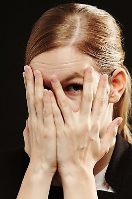 포토 JPG 스튜디오촬영 서양인 외국인 백인 해외기획촬영 응시 여자 얼굴 2013년태국 컬러 비즈니스 모션 스트레스 실내 한명 사람 정장 손짓 20대 성인 앞모습 신체부위 검은색 비즈니스우먼 불안 불쾌함 얼굴가리기 여자만 여자한명만 성인여자만 청년만 청년여자만 성인한명만 청년여자한명만 성인여자한명만 성인만 국내포토 1 시선 옷 감정 뷰포인트 인종 청년 내부 가림 직장인 파일형식