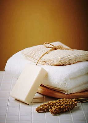 포토 JPG 스튜디오촬영 생활용품 쟁반 실내 사람없음 수건 위생용품 뷰티 욕실 타일 오브젝트 비누 목욕타월 국내포토 내부 파일형식