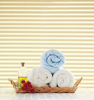 포토 JPG 스튜디오촬영 식물 꽃 생활용품 유리병 쟁반 실내 사람없음 수건 위생용품 뷰티 욕실 블라인드 오일 타일 오브젝트 국내포토 음식 병_용기 내부 화장품 커튼 파일형식