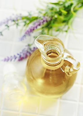 포토 JPG 스튜디오촬영 식물 꽃 생활용품 유리병 실내 사람없음 아웃포커스 위생용품 뷰티 욕실 오일 병 타일 오브젝트 국내포토 식기 음식 병_용기 촬영기법 내부 화장품 파일형식