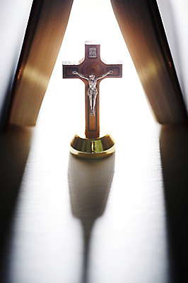 포토 JPG 스튜디오촬영 종교 백그라운드 십자가 종교용품 사람없음 성당 성경 천주교 예수 하나님 오브젝트 천주교용품 성물 국내포토 종교건축 실내 신_종교 파일형식