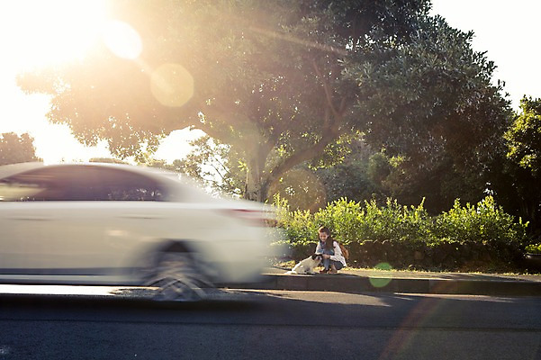 포토 JPG 주간 전신 나무 식물 한마리 여자 행복 도로 여유 여행 배낭 자동차 자연 한국 한명 웃음 사람 앉기 20대 성인 야외 햇빛 제주도 스카프 한국인 자유 강아지 즐거움 배낭여행 반려 성인여자한명만 성인만 국내포토 자연요소 1 감정 아시아 길 육상교통 컨셉 가방 교통시설 모션 표정 동양인 청년 반려동물 태양 목도리 개 생태계 여자한명만 성인여자만 파일형식