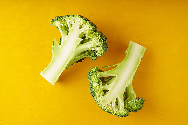 포토 JPG 해외이미지 줄기 백그라운드 주택 건강 미술 사람없음 목재 장식 컬러풀 약 노란색 마을 젖음 시골 신선 붓기 혼합 브로콜리 밀 허브 피부관리 준비 유기농 복고 냄새 머리위 내추럴 돌봄 타격 팝 카피스페이스 비건 해외202004 해외포토 나무 식물 웰빙 컬러 채소 재료 의학 모션 문화예술 곡류 건물 뷰티 공백 채식주의자 파일형식 이미지허브