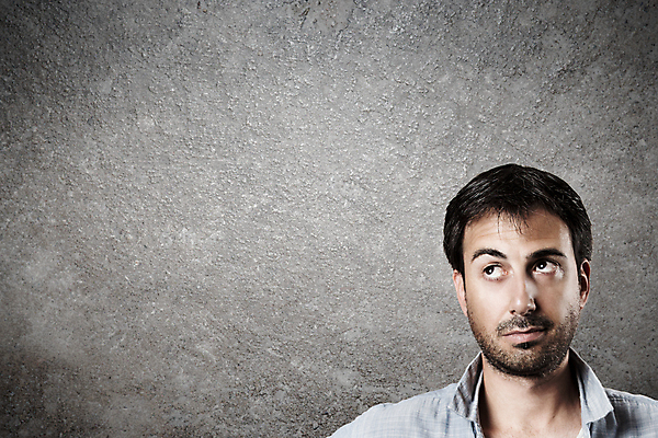 포토 JPG 해외이미지 백인 모델 1 라이프스타일 응시 남자 행복 백그라운드 성공 아이디어 한명 서기 사람 성인 유행 회색 올려보기 흰색 비즈니스맨 자신감 시원함 싱글 긍정 내추럴 고립 스타일 해외202004 해외포토 서양인 시선 감정 컬러 컨셉 비즈니스 모션 생활 직장인 파일형식 이미지허브