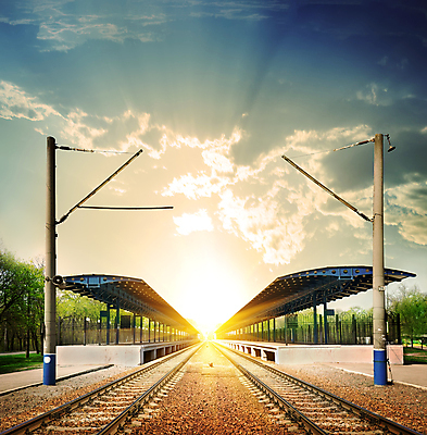 포토 JPG 해외이미지 나무 구름 도로 길 여행 백그라운드 컨셉 교통시설 자연 하늘 풍경 사람없음 야외 파란색 울타리 태양 일출 침묵 일몰 흰색 기둥 역 저녁 방향 철 장면 천국 단상 방법 선로 철강 수평선 해외202004 해외포토 자연요소 식물 건축 컬러 교통 담장 노을 소리 야간 시설 생태계 파일형식 이미지허브